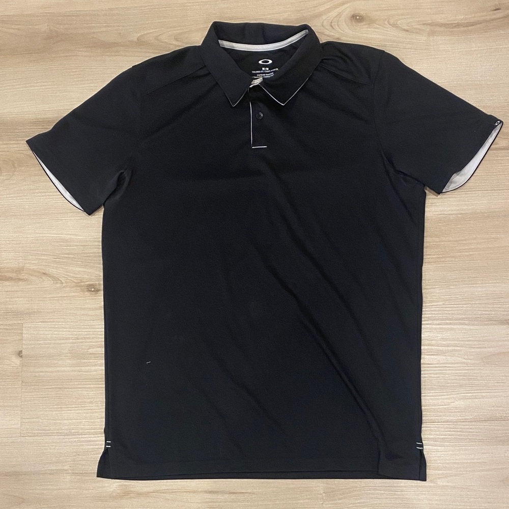 Men's Medium Oakley Black Polo Shirt